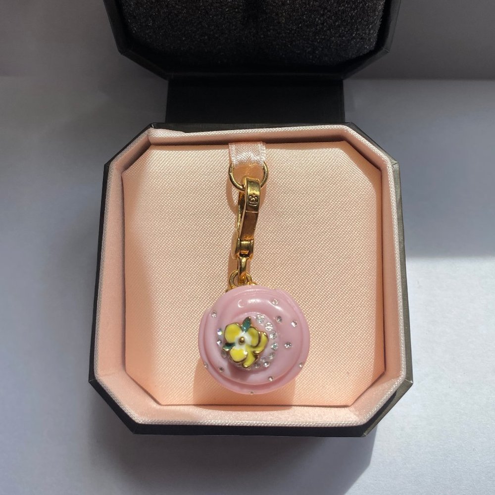 Juicy Couture Charm - Cupcake